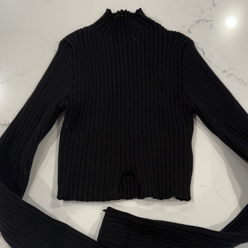 Edikted Black Ribbed Knit Top